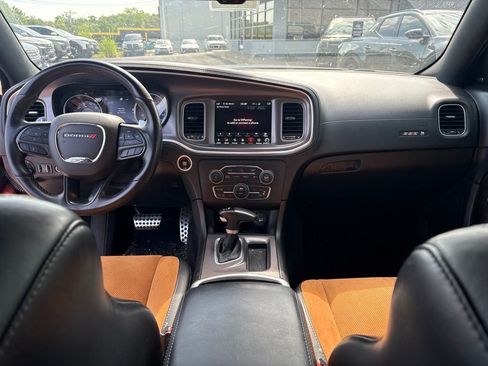 Used 2022 Dodge Charger Scat Pack w/ Plus Group RWD image 12