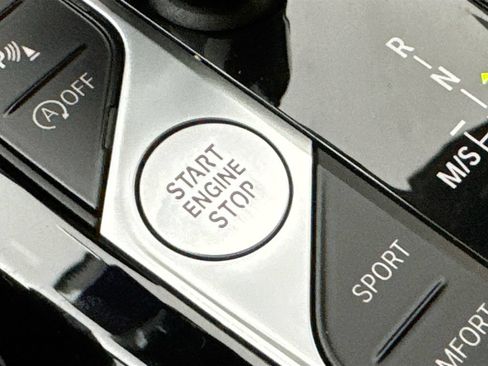 Used 2022 BMW X3 sDrive30i w/ Premium Package 2 RWD image 19