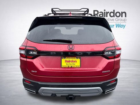Used 2025 Honda Pilot Touring image 6