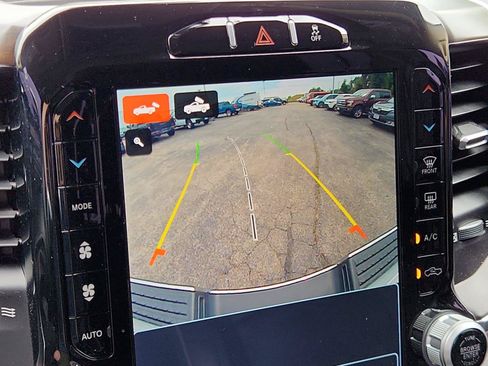 Used 2022 RAM 2500 Laramie AWD/4WD image 25
