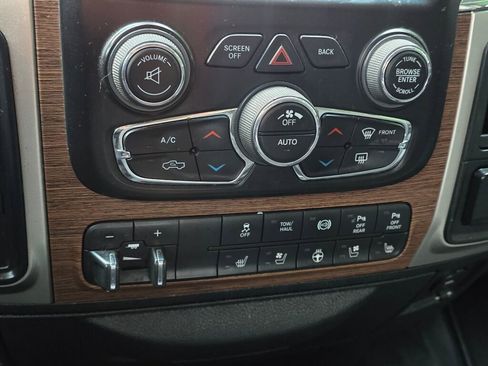 Used 2018 RAM 2500 Laramie image 37