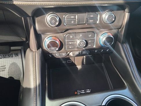 Used 2021 GMC Yukon AT4 image 13