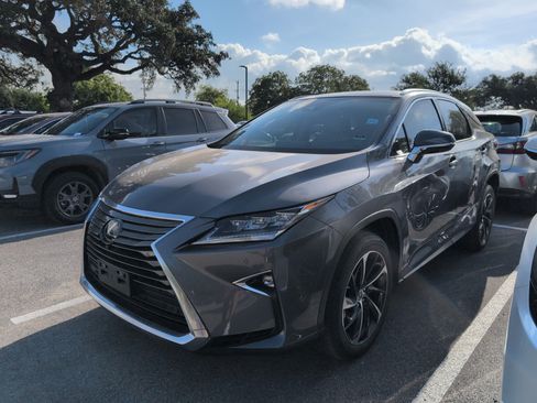 Used 2019 Lexus RX 350 FWD w/ Luxury Package image 1