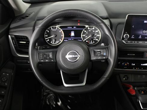 Certified 2024 Nissan Rogue SV w/ SV Premium Package FWD image 22