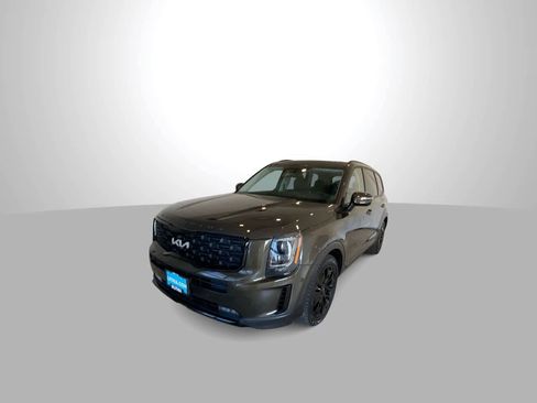 Used 2022 Kia Telluride SX w/ Nightfall Edition Package image 4