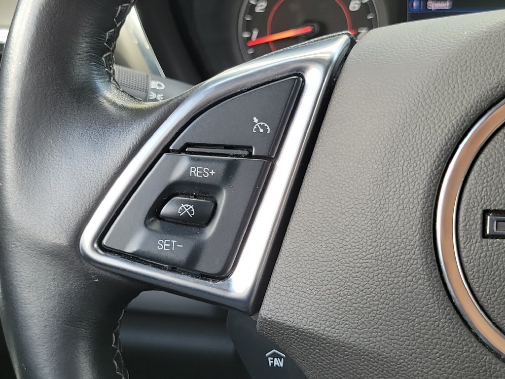 Used 2021 Chevrolet Camaro LS RWD image 27