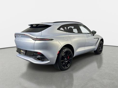 Used 2023 Aston Martin DBX AWD/4WD image 8