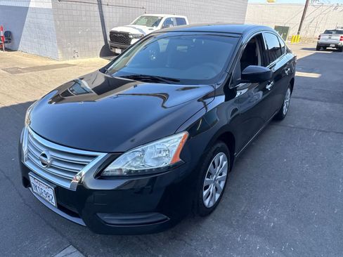 Used 2014 Nissan Sentra S FWD image 2