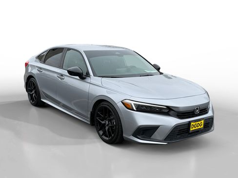 Certified 2024 Honda Civic Sport image 7