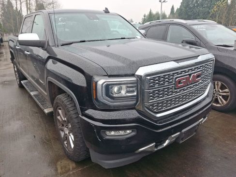 Used 2017 GMC Sierra 1500 Denali image 2