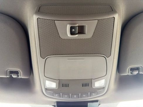 Used 2020 Ford F150 XLT w/ Equipment Group 302A Luxury AWD/4WD image 37