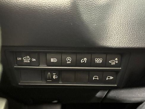 New 2026 Toyota Tundra SR5 AWD/4WD image 32