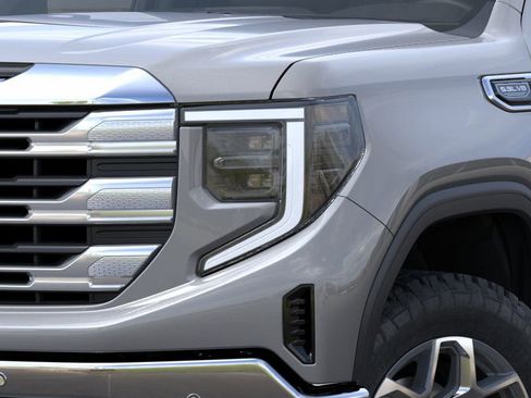 New 2026 GMC Sierra 1500 SLE image 12