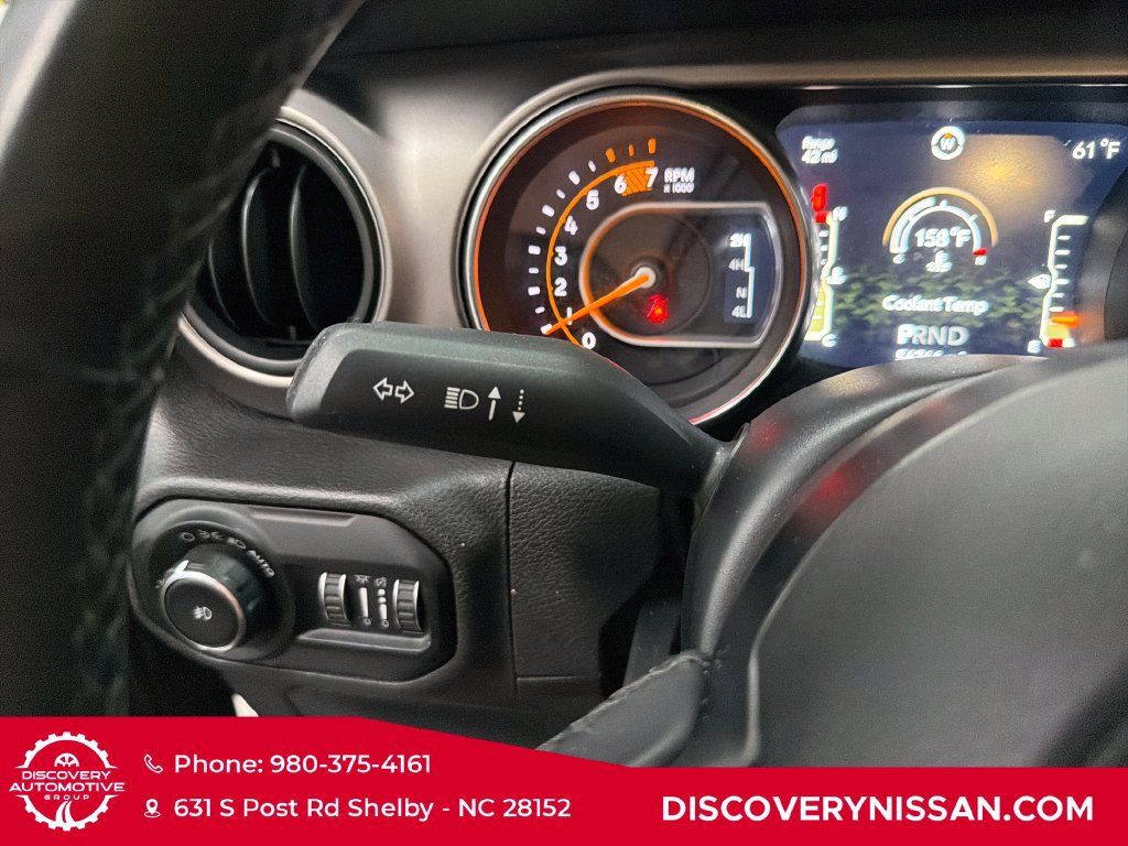 Used 2019 Jeep Wrangler Unlimited Sport S AWD/4WD image 22