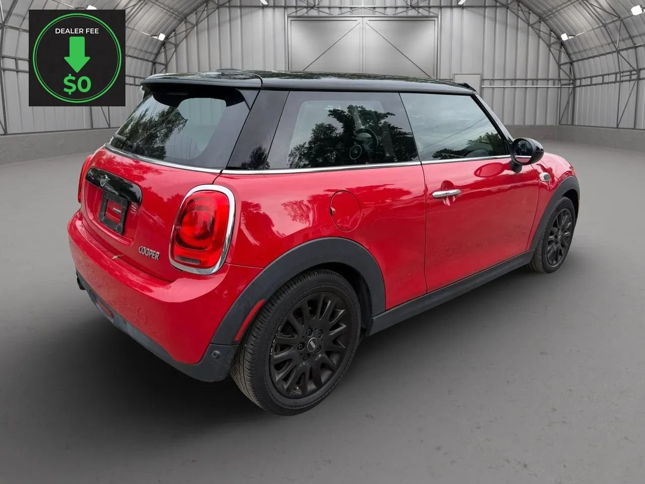 Used 2019 MINI Cooper 2-Door Hardtop w/ Signature Upholstery Package FWD image 5