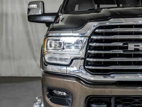 Used 2024 RAM 3500 Limited w/ Safety Group AWD/4WD image 40