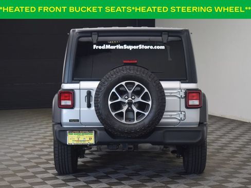 Used 2024 Jeep Wrangler Unlimited Sport AWD/4WD image 9