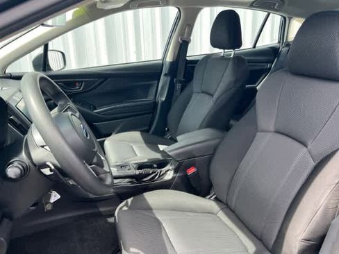Used 2017 Subaru Impreza 2.0i Premium AWD/4WD image 6