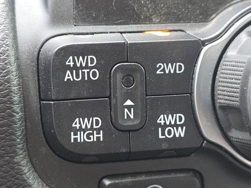 Used 2020 RAM 1500 Big Horn image 8