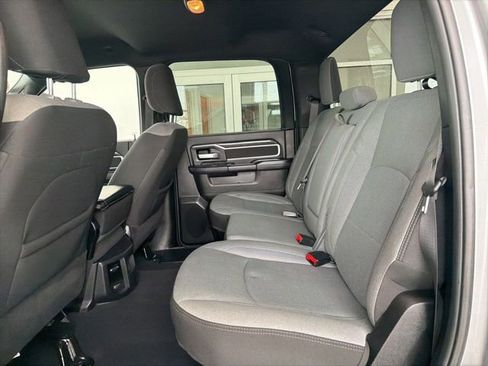 Used 2024 RAM 2500 Big Horn AWD/4WD image 13