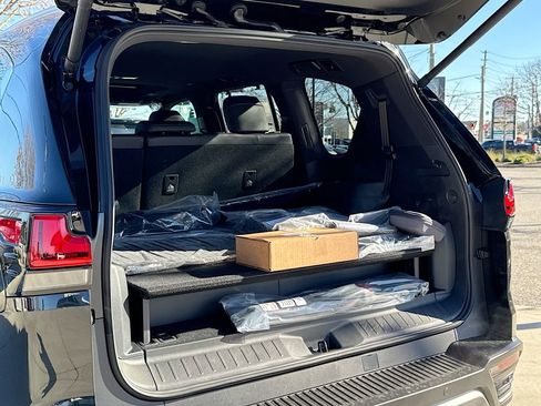 New 2026 Lexus LX 700h Luxury image 34