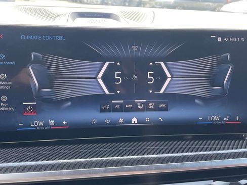 Used 2025 BMW X6 M60i AWD/4WD image 29