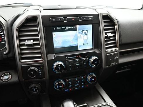 Used 2019 Ford F150 Raptor w/ Equipment Group 802A Luxury AWD/4WD image 7