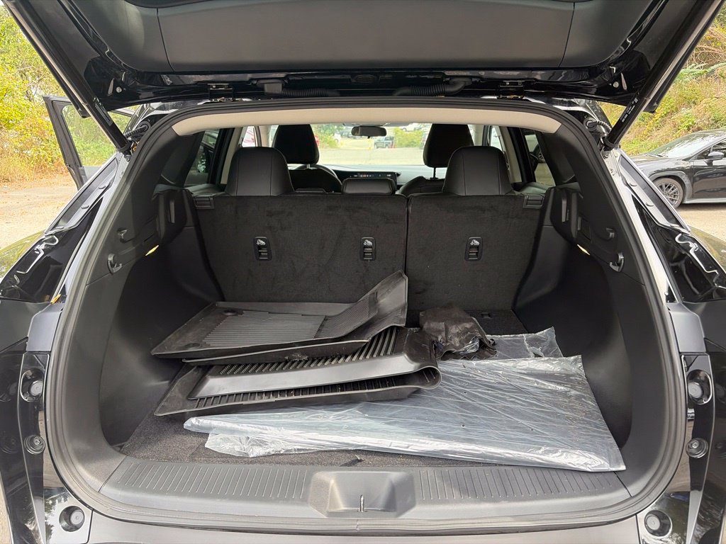 Certified 2025 Nissan Murano SV AWD/4WD image 13
