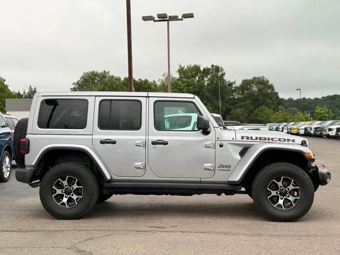 Used 2018 Jeep Wrangler Unlimited Rubicon w/ Uconnect 4C Nav & Sound Group AWD/4WD image 32