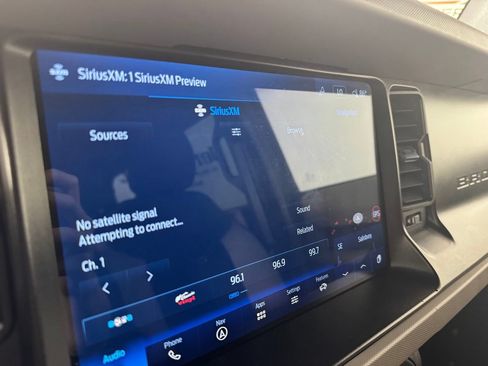 Used 2022 Ford Bronco Wildtrak AWD/4WD image 17