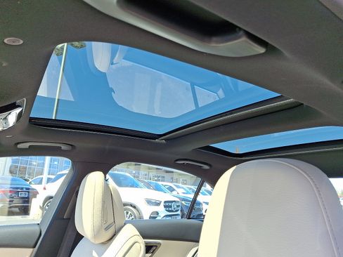 Certified 2026 Mercedes-Benz C 300 4MATIC Sedan image 14