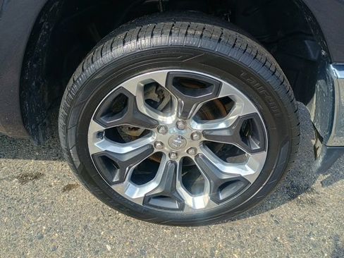 Used 2021 RAM 1500 Limited AWD/4WD image 10