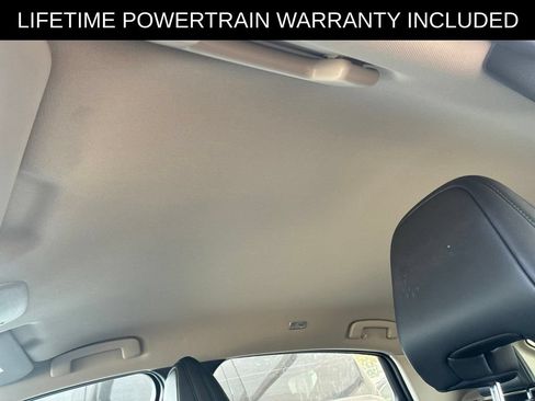 Used 2024 Nissan Ariya AWD image 9