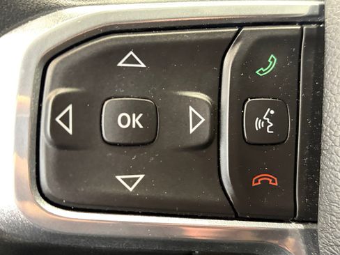 Used 2022 RAM 1500 Laramie image 32