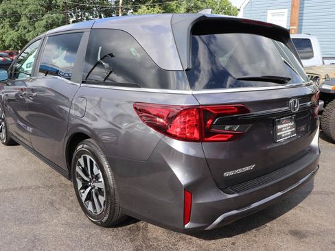 Used 2026 Honda Odyssey EX-L image 3