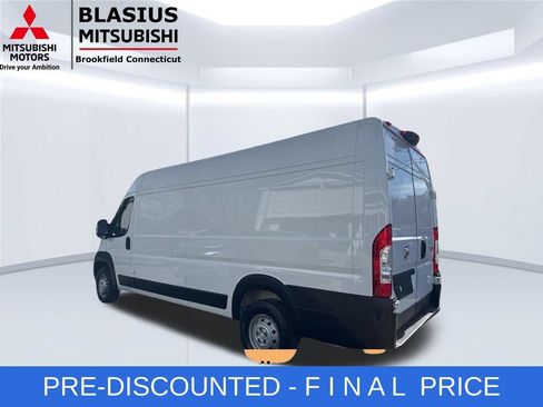 Used 2025 RAM ProMaster 3500 w/ Convenience Group FWD image 10
