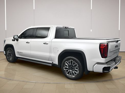 Used 2024 GMC Sierra 1500 Denali Ultimate AWD/4WD image 3