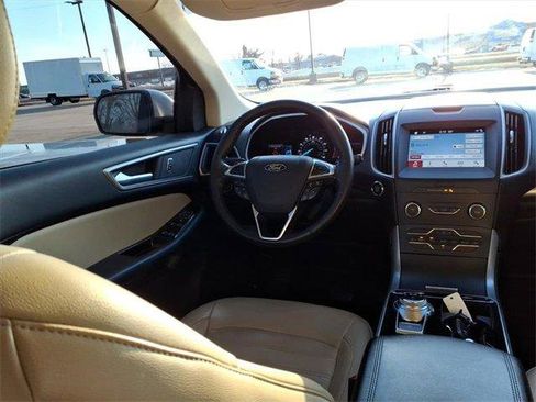 Used 2019 Ford Edge SEL w/ Equipment Group 201A image 10