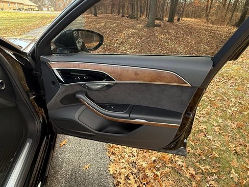 Used 2019 Audi A8 L 3.0T w/ Executive Package image 35