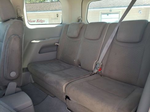 Used 2015 Nissan Quest S image 11