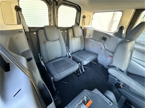 Used 2020 Ford Transit Connect XLT FWD image 21