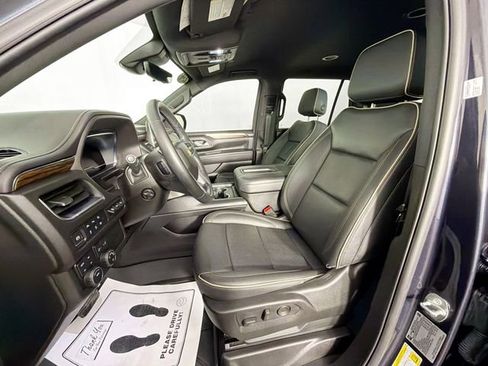 Used 2024 Chevrolet Tahoe Premier AWD/4WD image 22