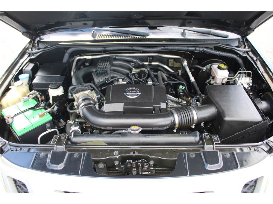 Used 2012 Nissan Xterra PRO-4X AWD/4WD image 28