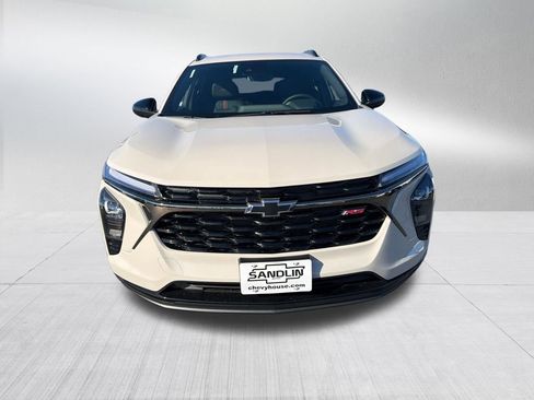 New 2026 Chevrolet Trax RS w/ Driver Confidence Package image 3