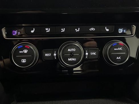 Used 2019 Volkswagen Arteon SE FWD image 19