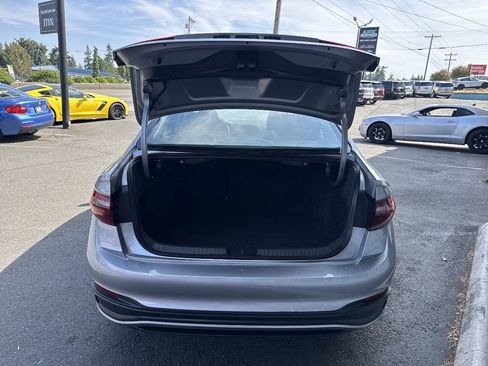 Used 2022 Volkswagen Jetta S FWD image 6
