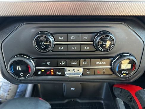 Certified 2024 Ford Bronco Heritage Edition image 23