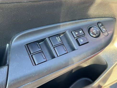 Used 2017 Honda Fit LX image 20