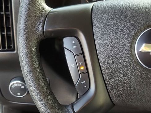 Used 2014 Chevrolet Express 1500 AWD image 12