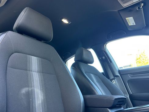 Used 2023 Honda Civic Sport image 27